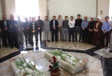 گزارش تصویری مراسم غبار روبی مزار شهدا